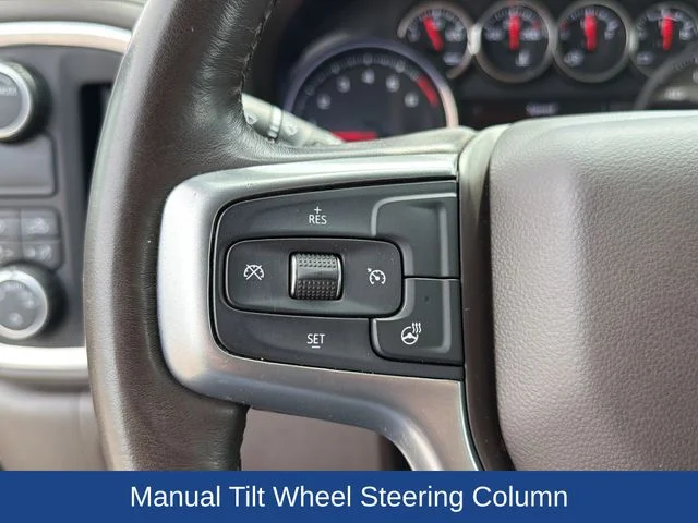 Used 2022 Silver Chevrolet LT image 22