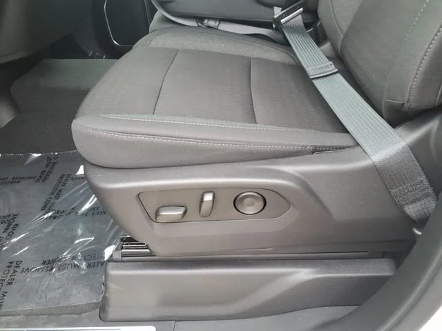 Used 2026 Summit White GMC SLE image 15