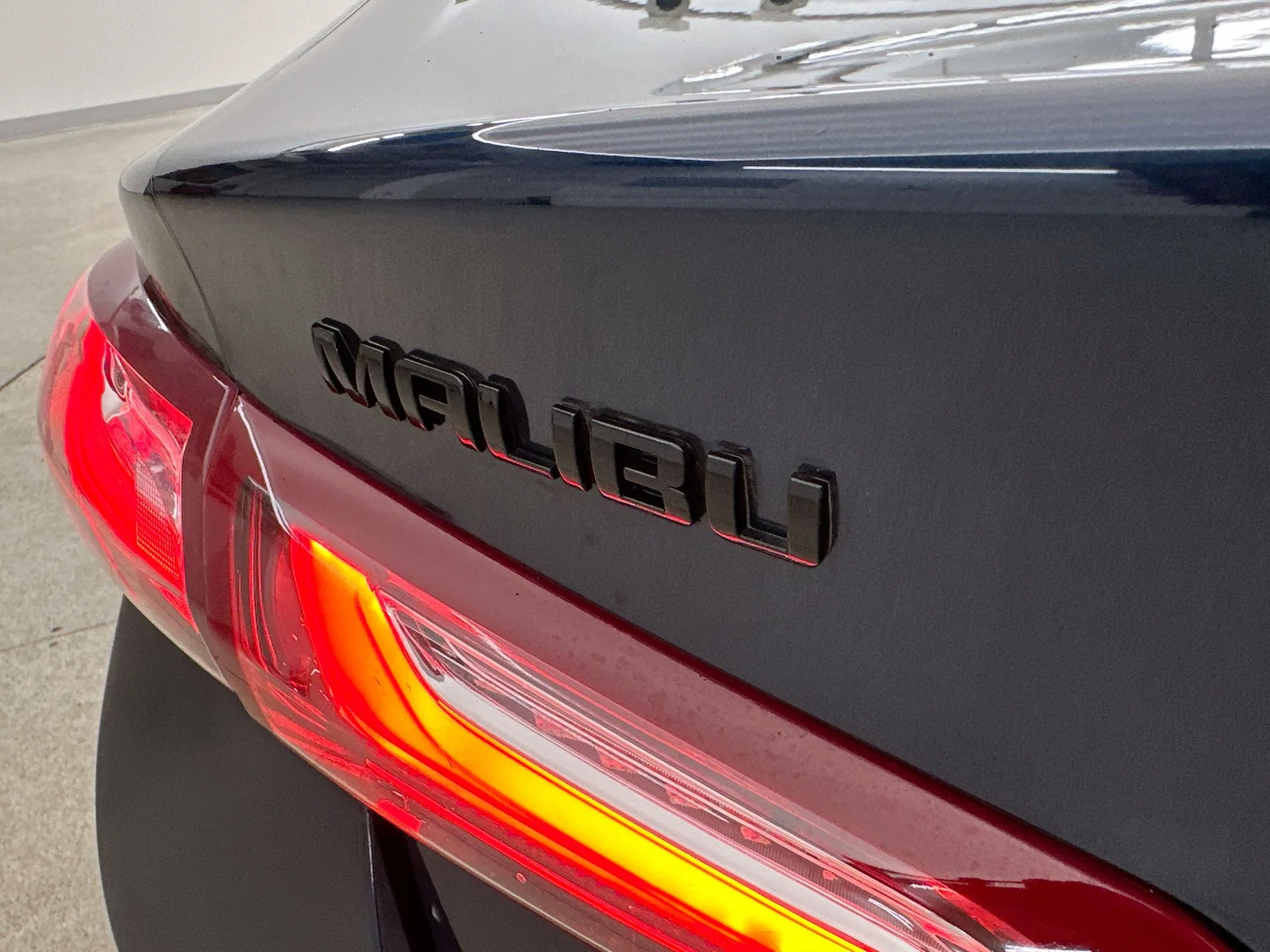 Used 2022 Blue Chevrolet LT image 39