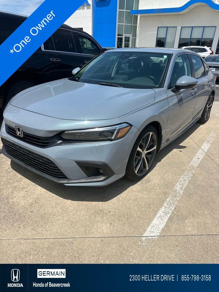 2023 Honda Civic Touring CVT's photo