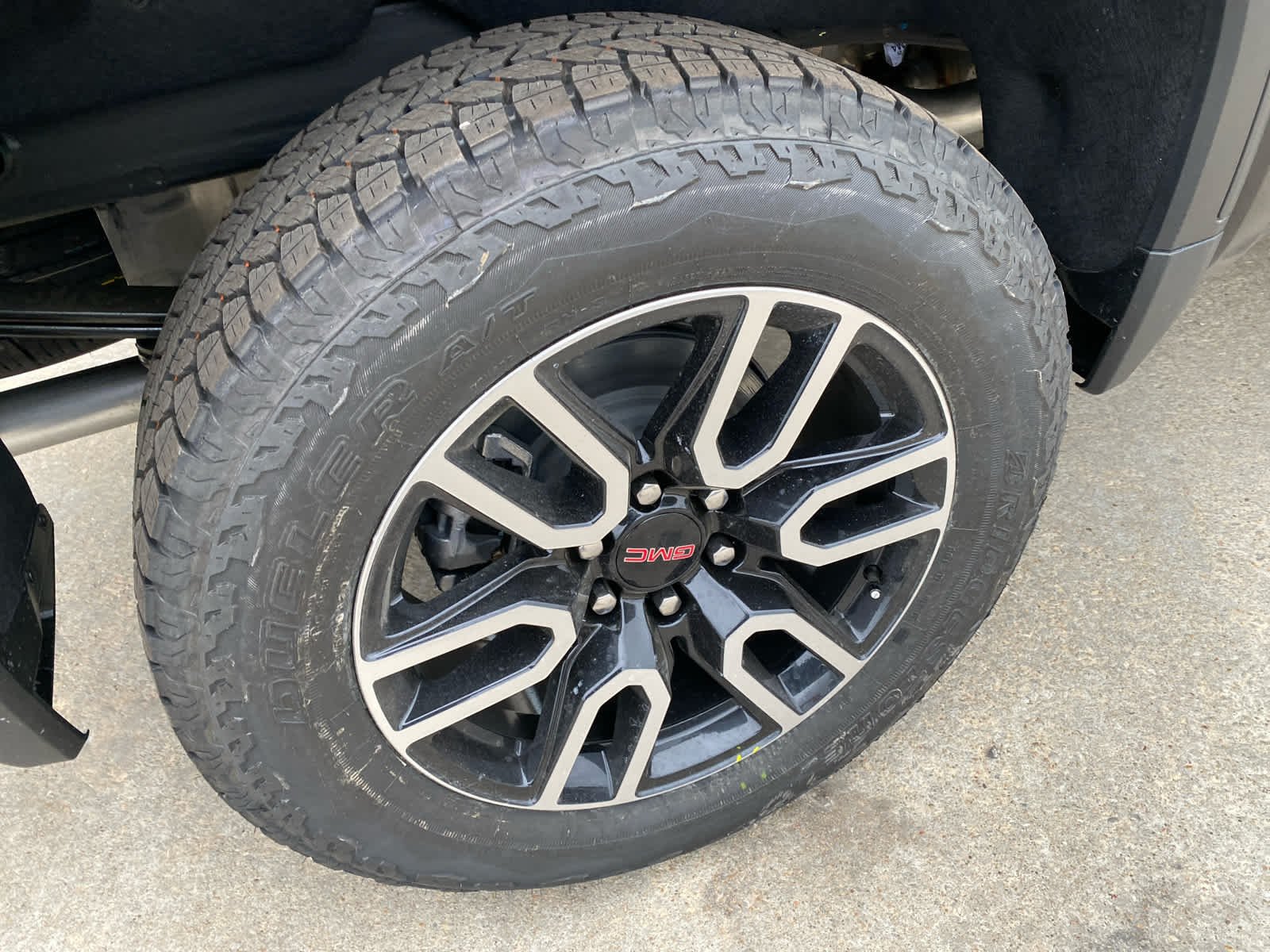 2026 GMC Sierra 1500 AT4 - Photo 29