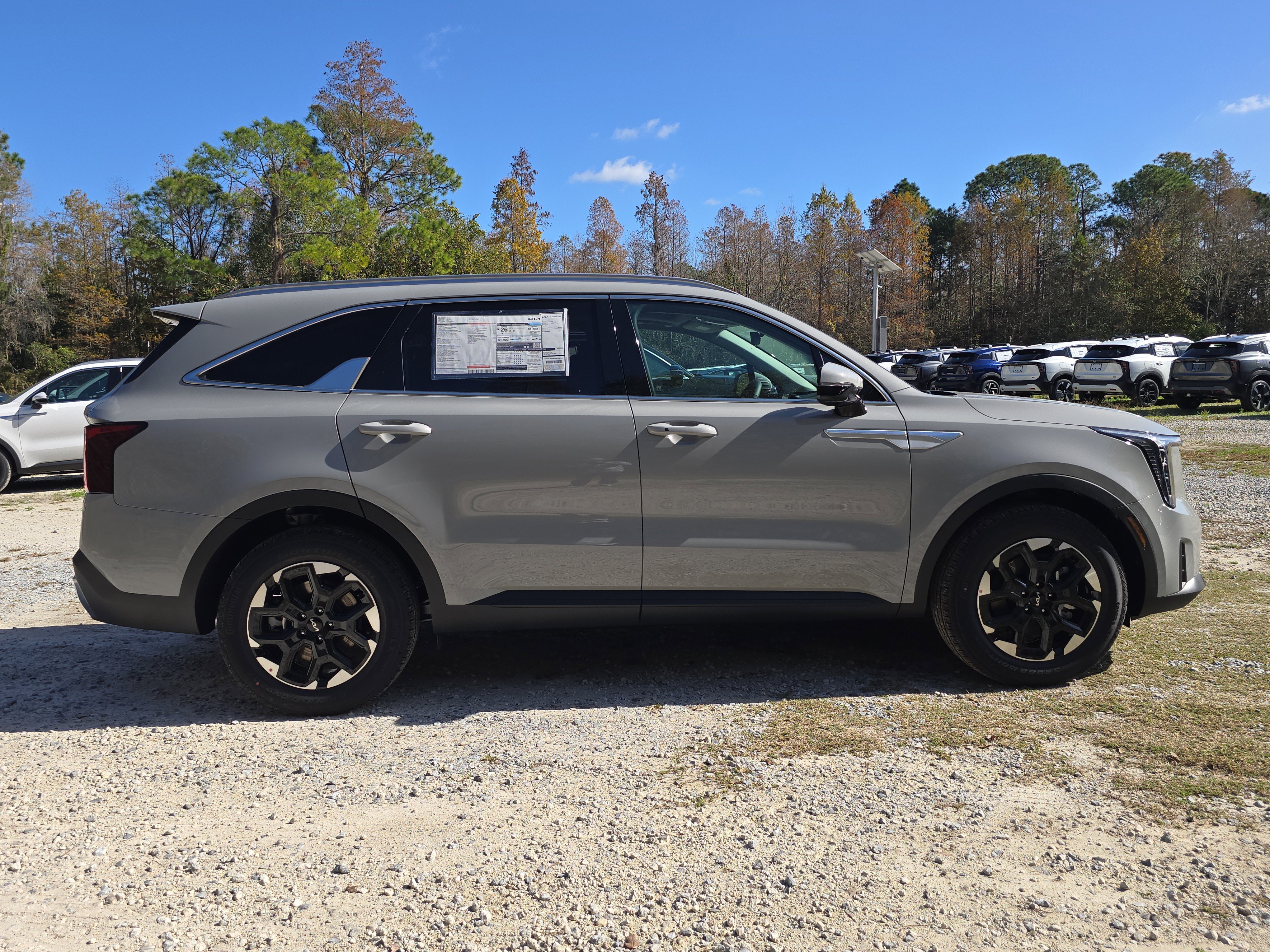 New 2026 Wolf Gray Kia S image 9