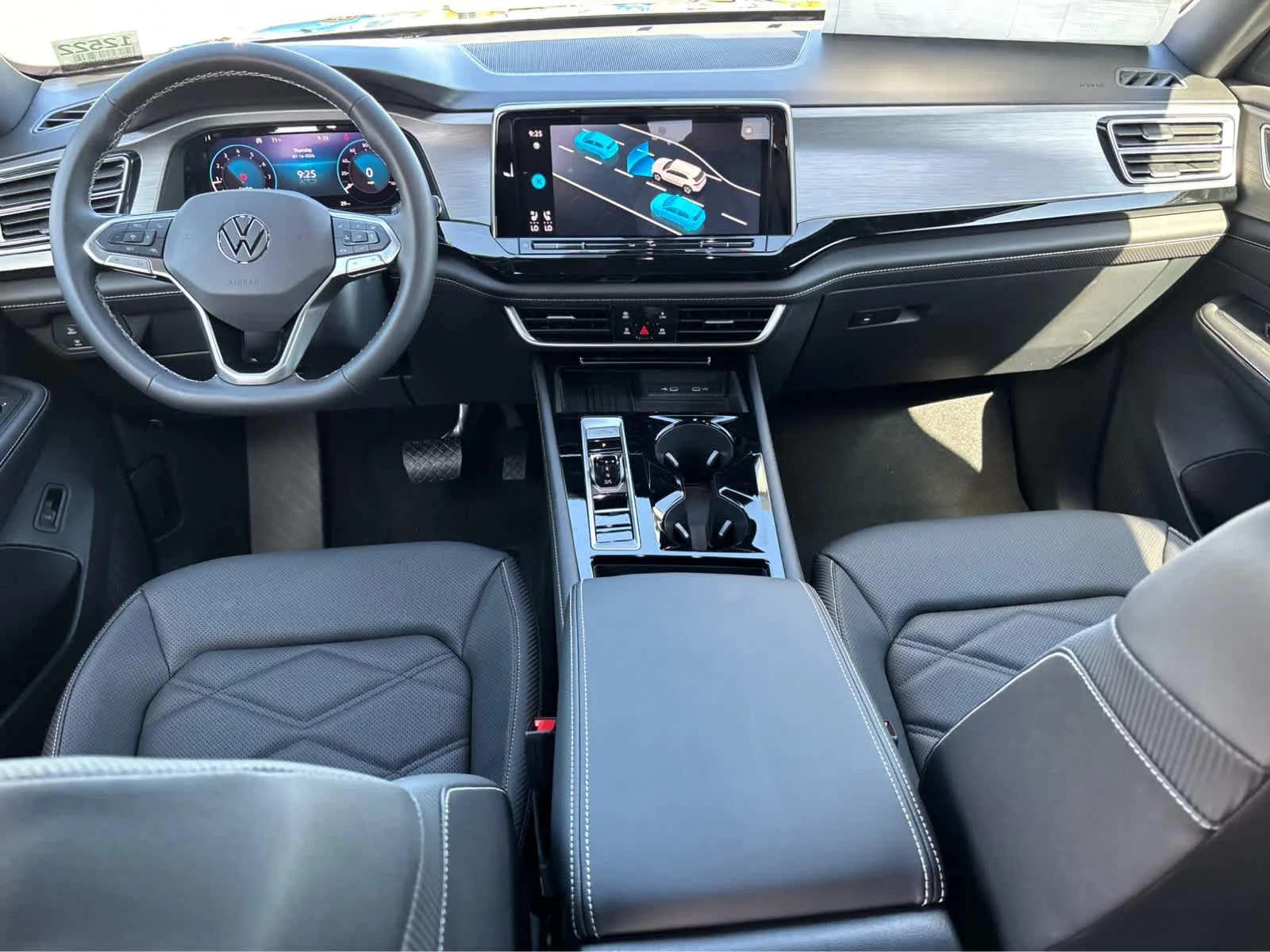 New 2026 DEEP BLACK Volkswagen 2.0T SE w/Technology image 8