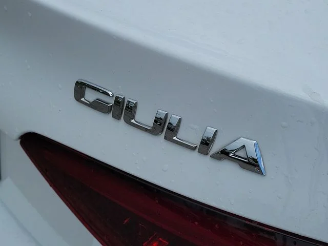 Used 2023 White Alfa Romeo Veloce image 5