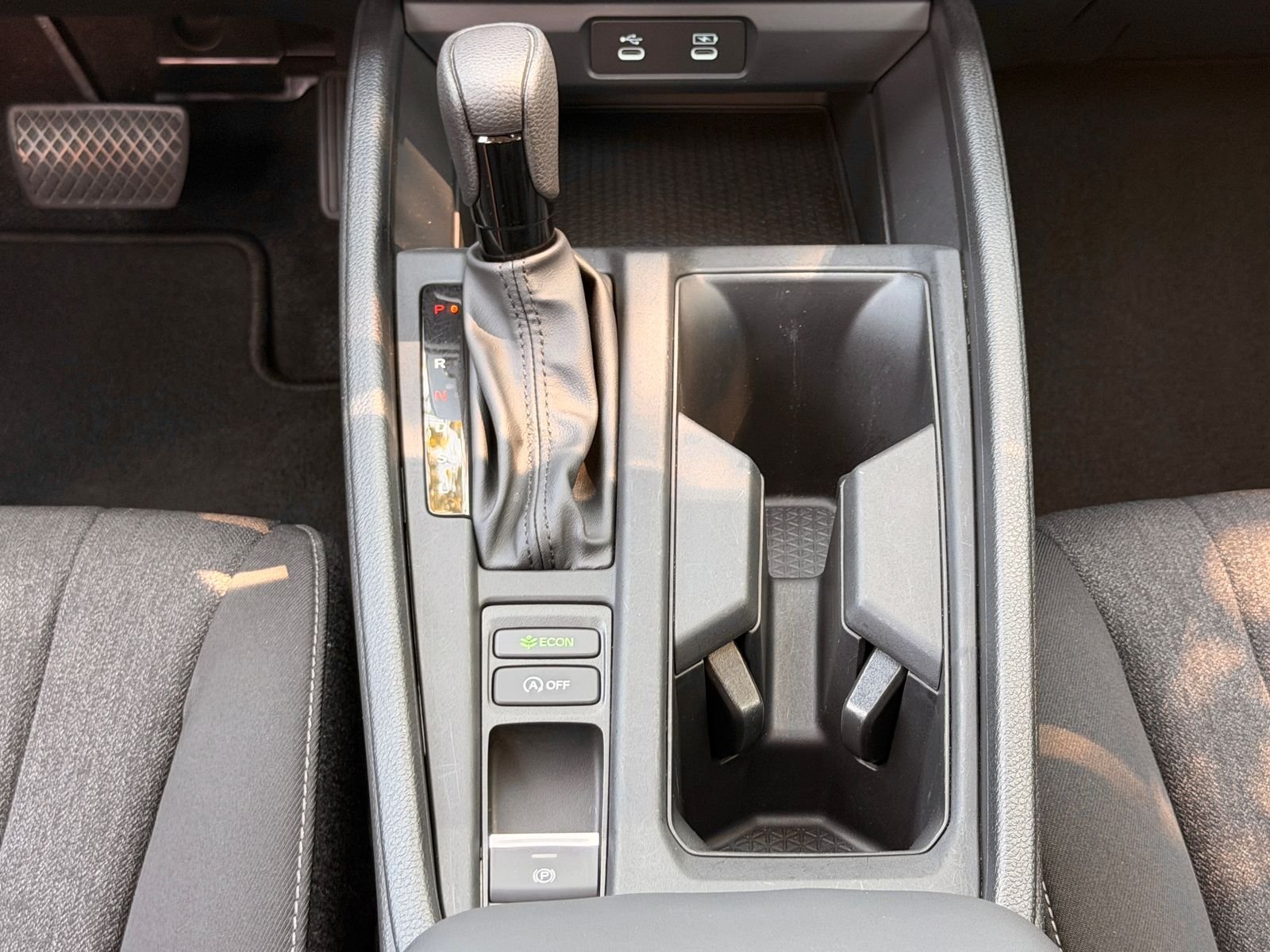 Used 2023 Canyon River Blue Metallic Honda EX image 19