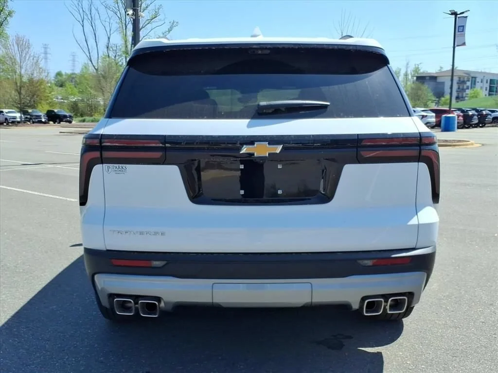 New 2026 Summit White Chevrolet LT image 26
