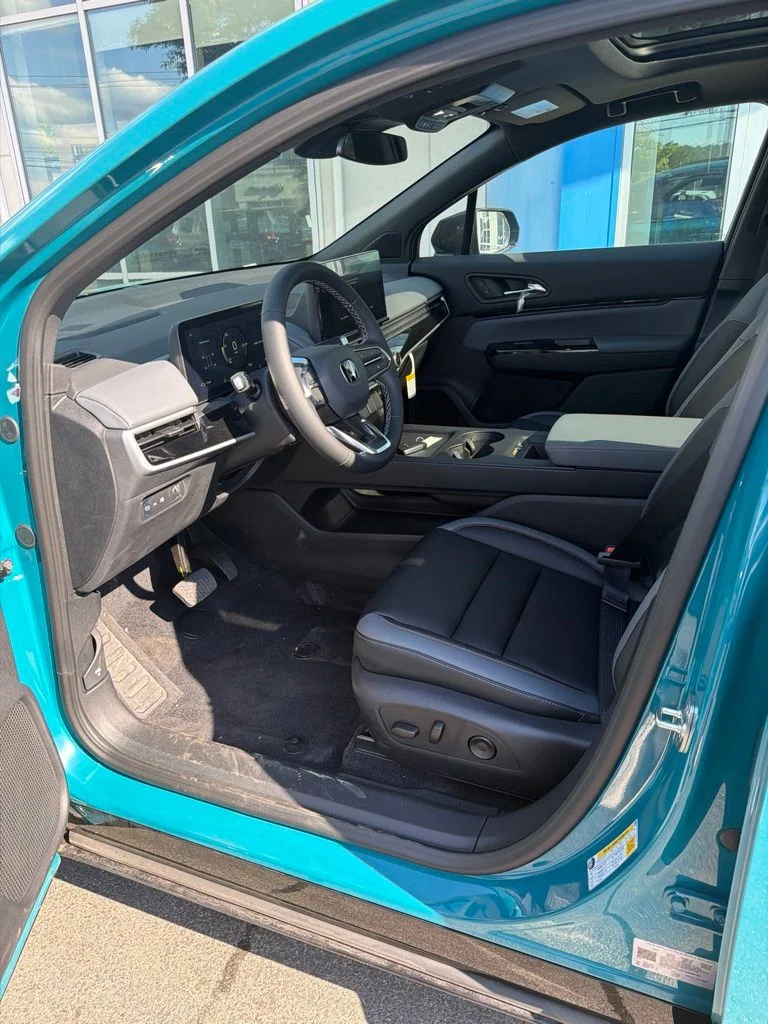 New 2026 North Shore Pearl Honda AWD Touring image 11
