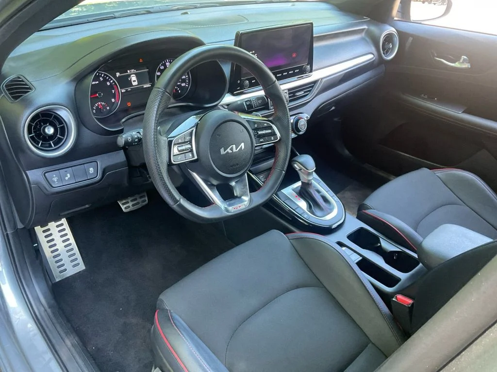 Used 2024 Gray Kia GT image 21