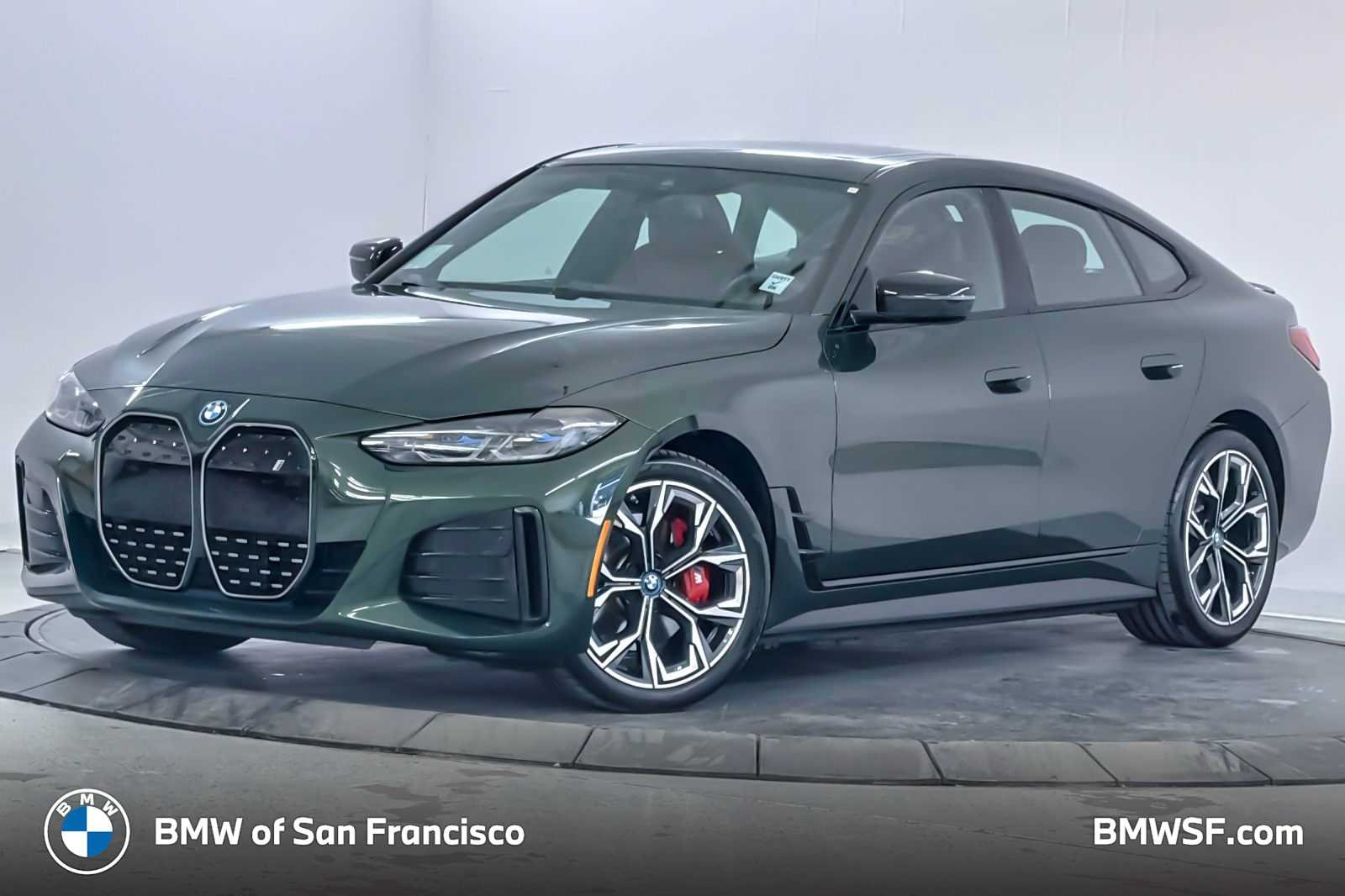 2023 BMW i4 eDrive40's photo