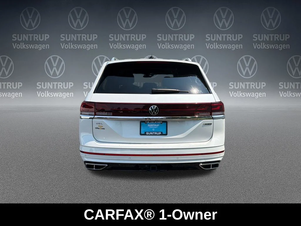 Used 2024 White Volkswagen 2.0T SEL Premium R-Line image 4