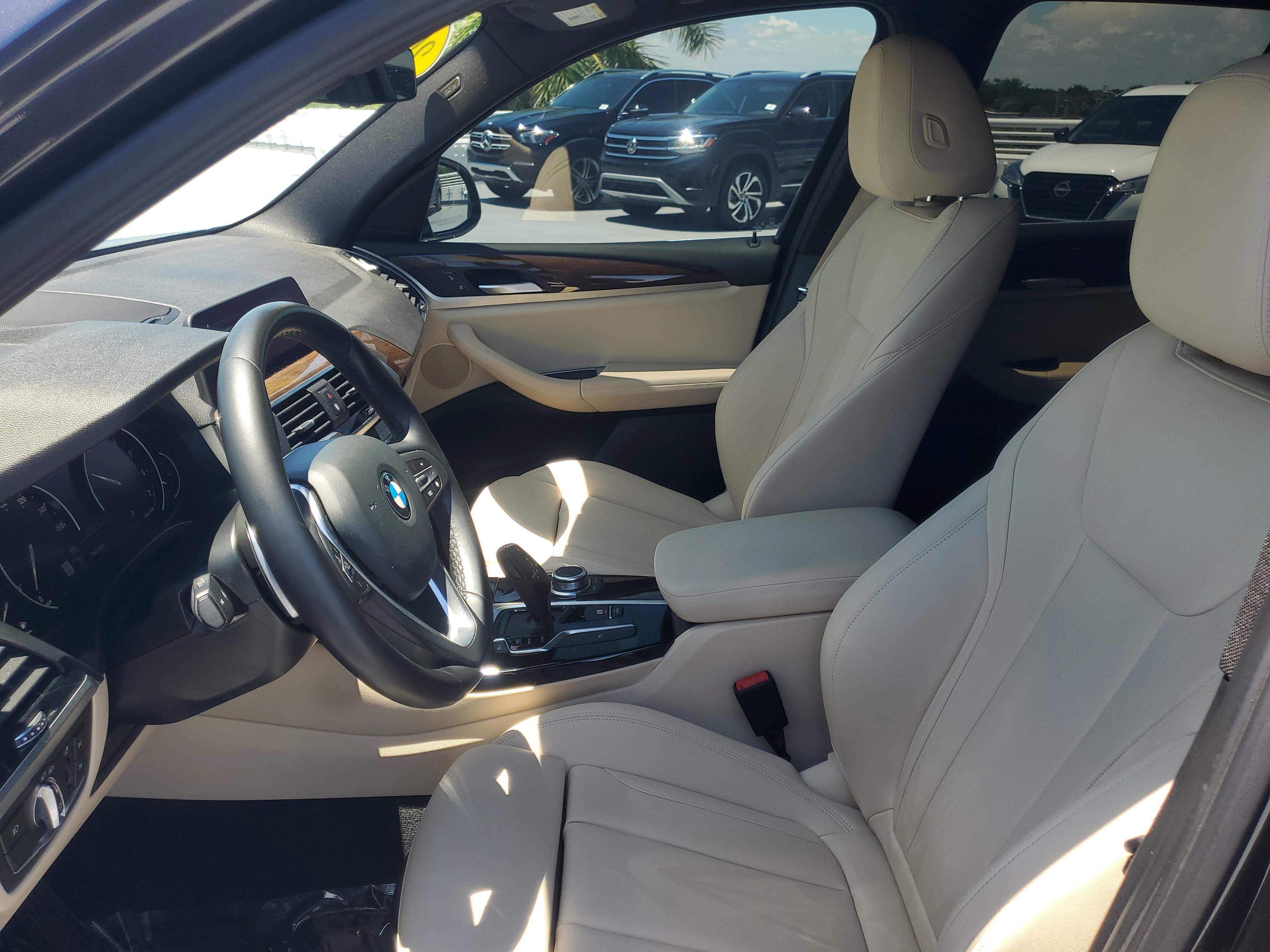 Used 2021 Dark Graphite Metallic BMW sDrive30i image 15