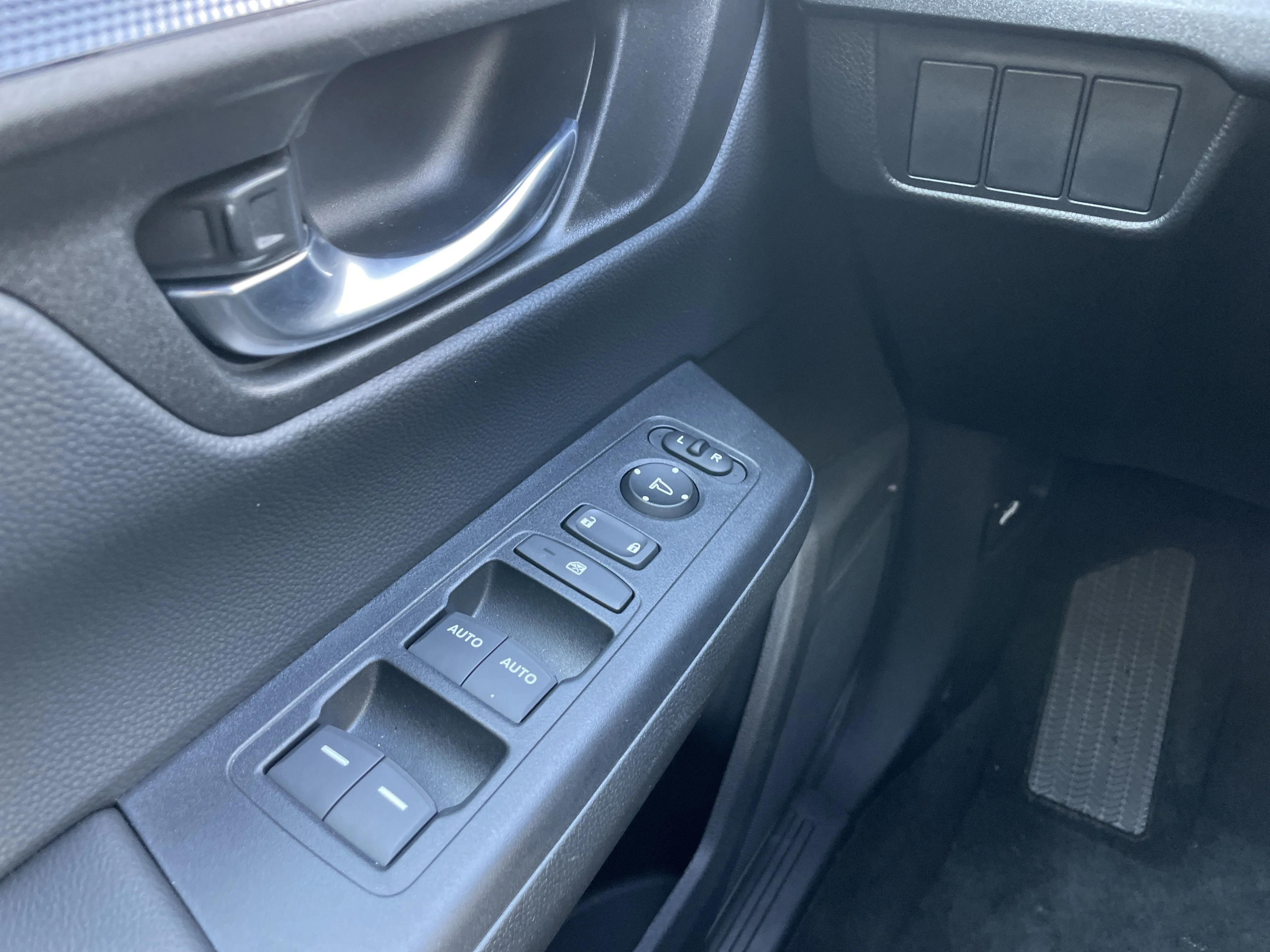 2026 Honda CR-V Sport - Photo 25