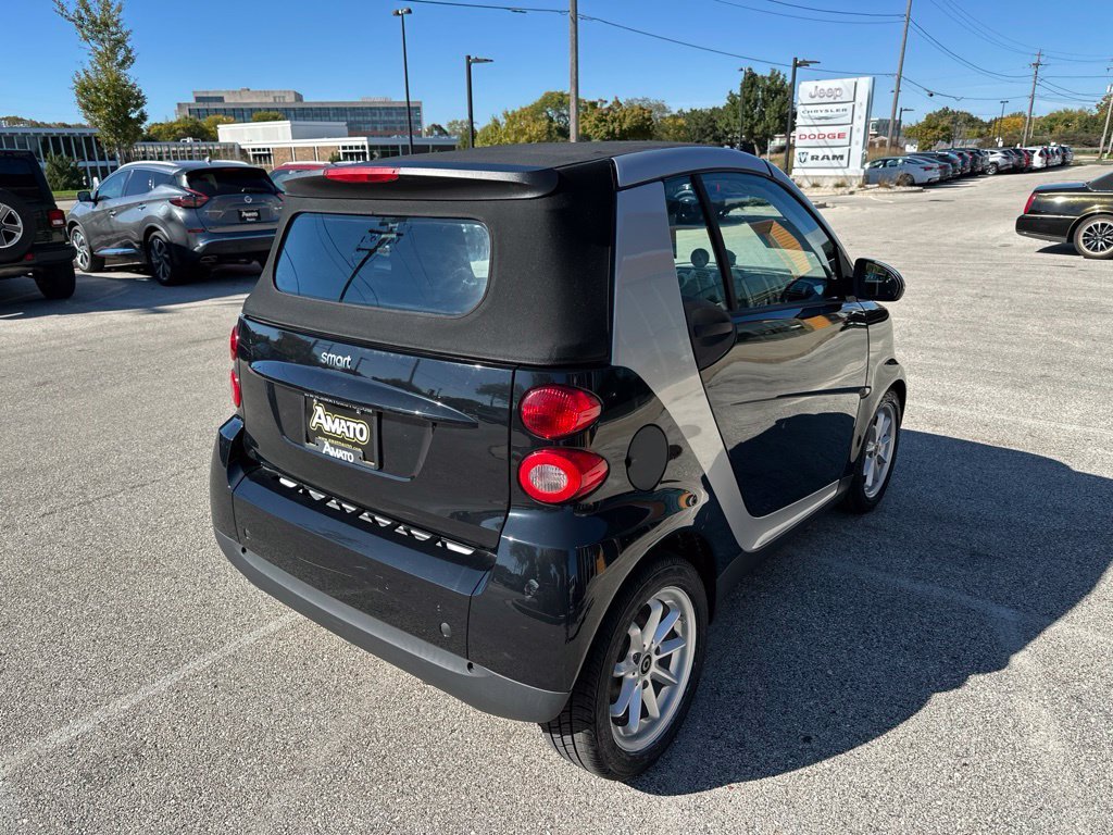 Used 2009 Silver smart Passion image 8