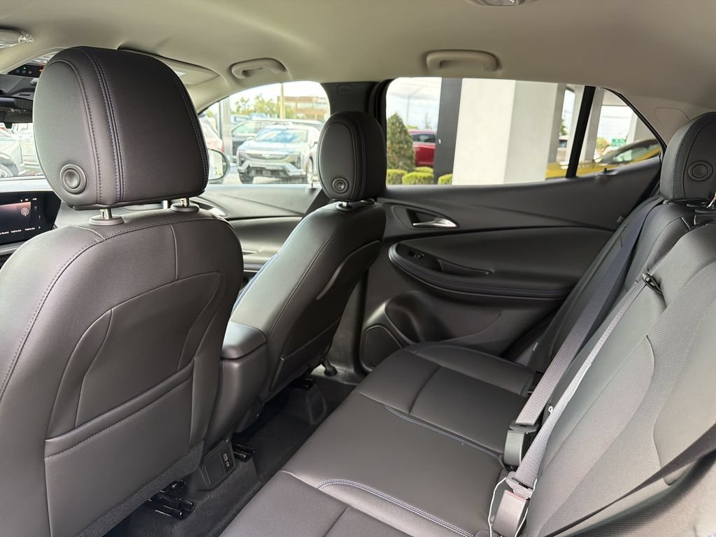 2026 Buick Encore GX Sport Touring - Photo 17