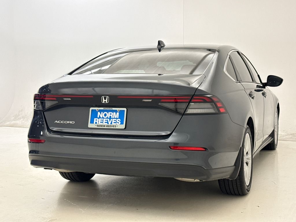 2023 Honda Accord LX - Photo 9