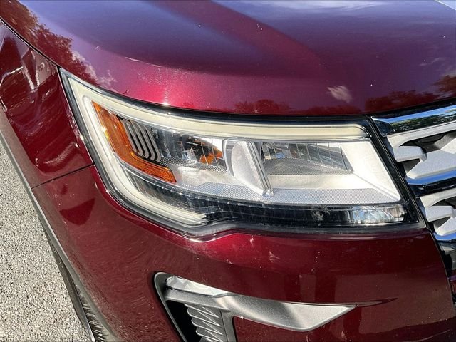 Used 2018 Red Ford XLT image 33