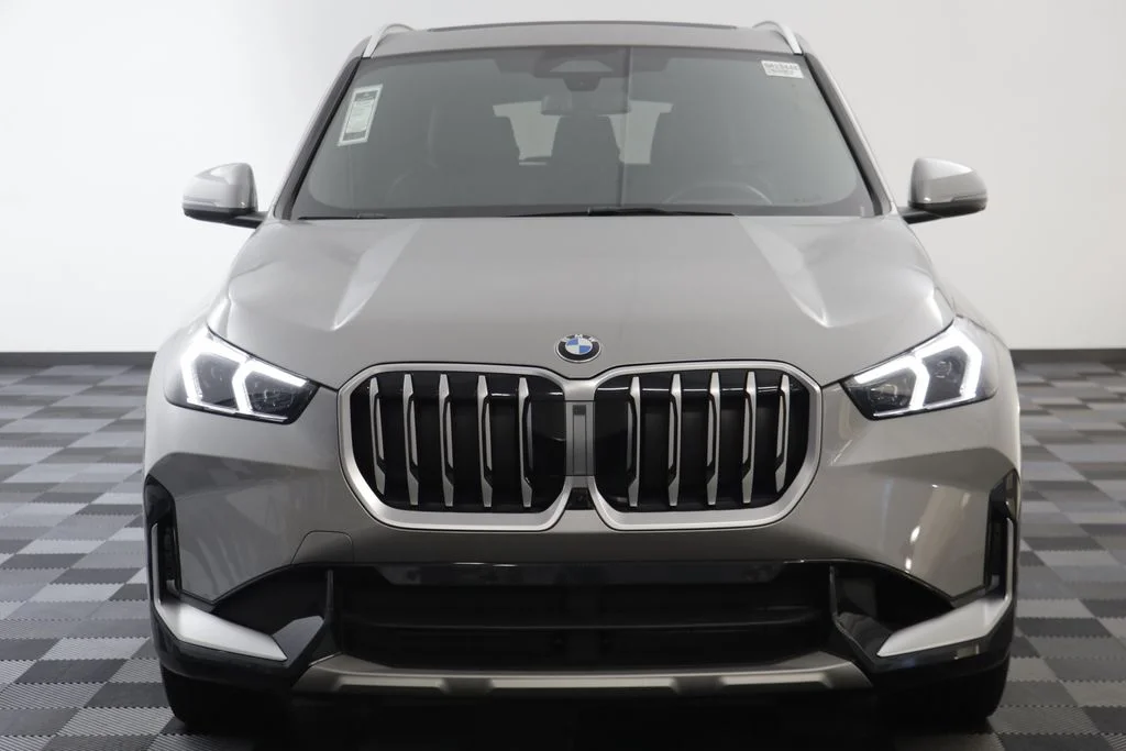 Certified Used 2026 Silver BMW xDrive28i image 20