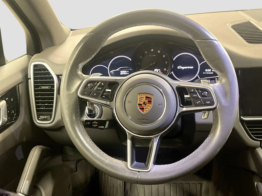 Used 2019 Biscay Blue Metallic Porsche  image 10