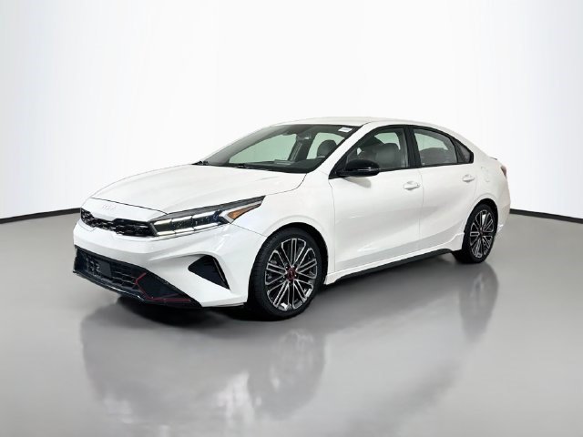 Used 2022 Snow White Pearl Kia GT image 3