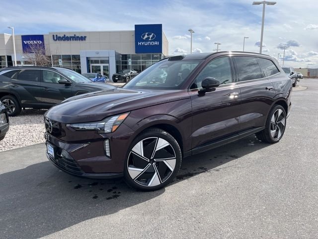 2025 Volvo EX90 Twin Motor Performance Ultra 6-Seater's photo