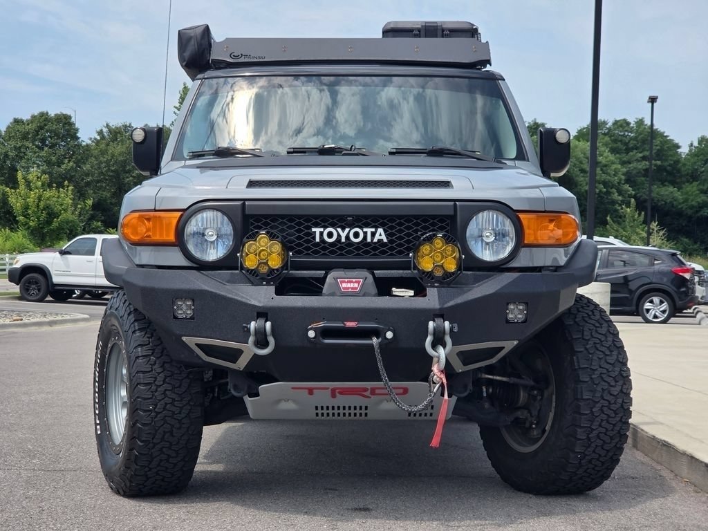 Used 2014 Cement Toyota Base image 3
