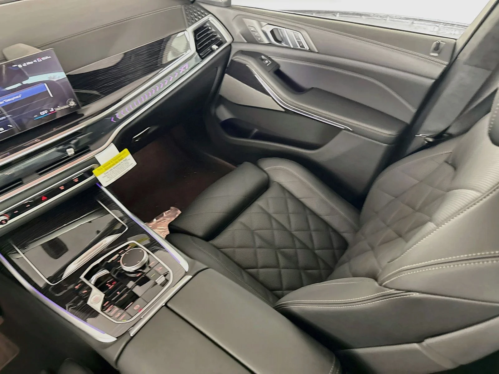 New 2027 Frozen Pure Grey Metallic BMW xDrive40i image 25