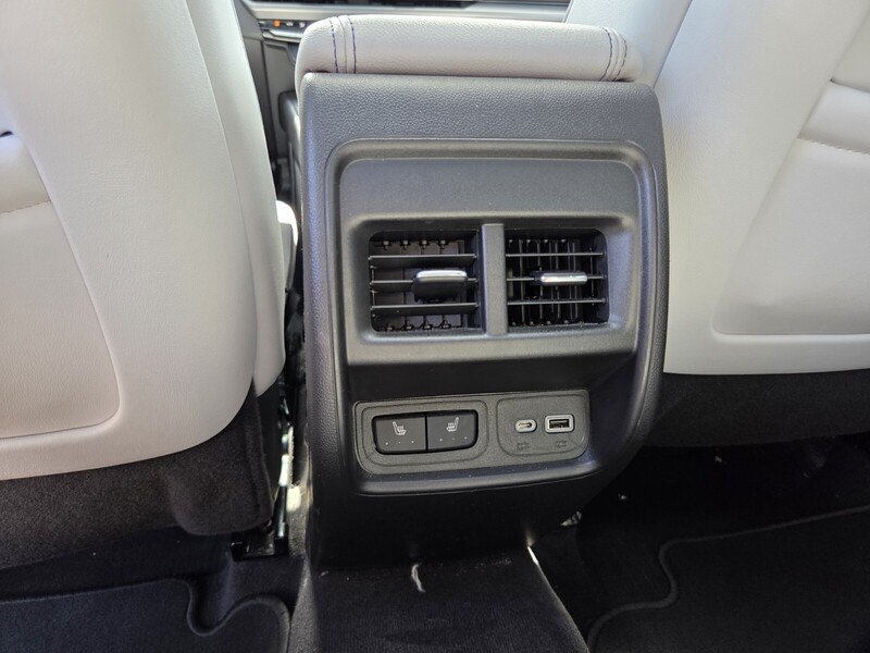 Used 2024 WHITE CADILLAC FWD 4DR SPORT image 13
