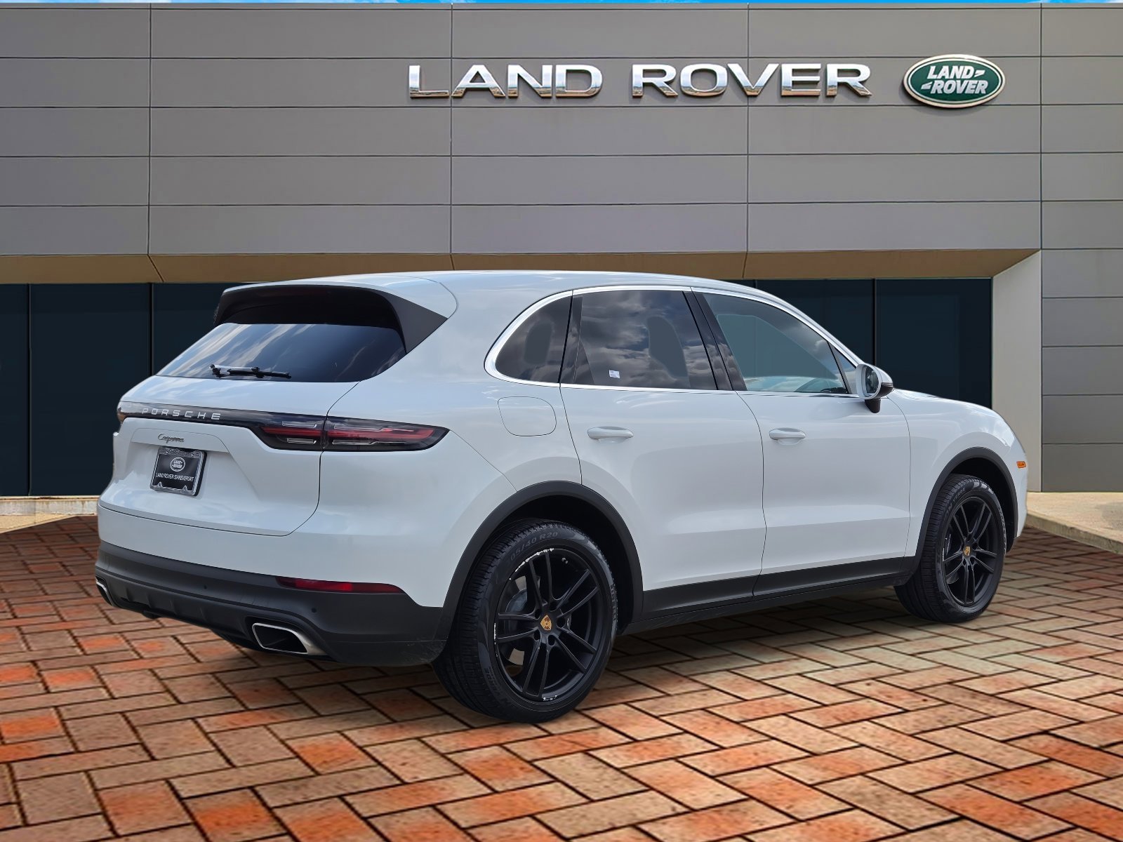 Used 2020 White Porsche Base image 4