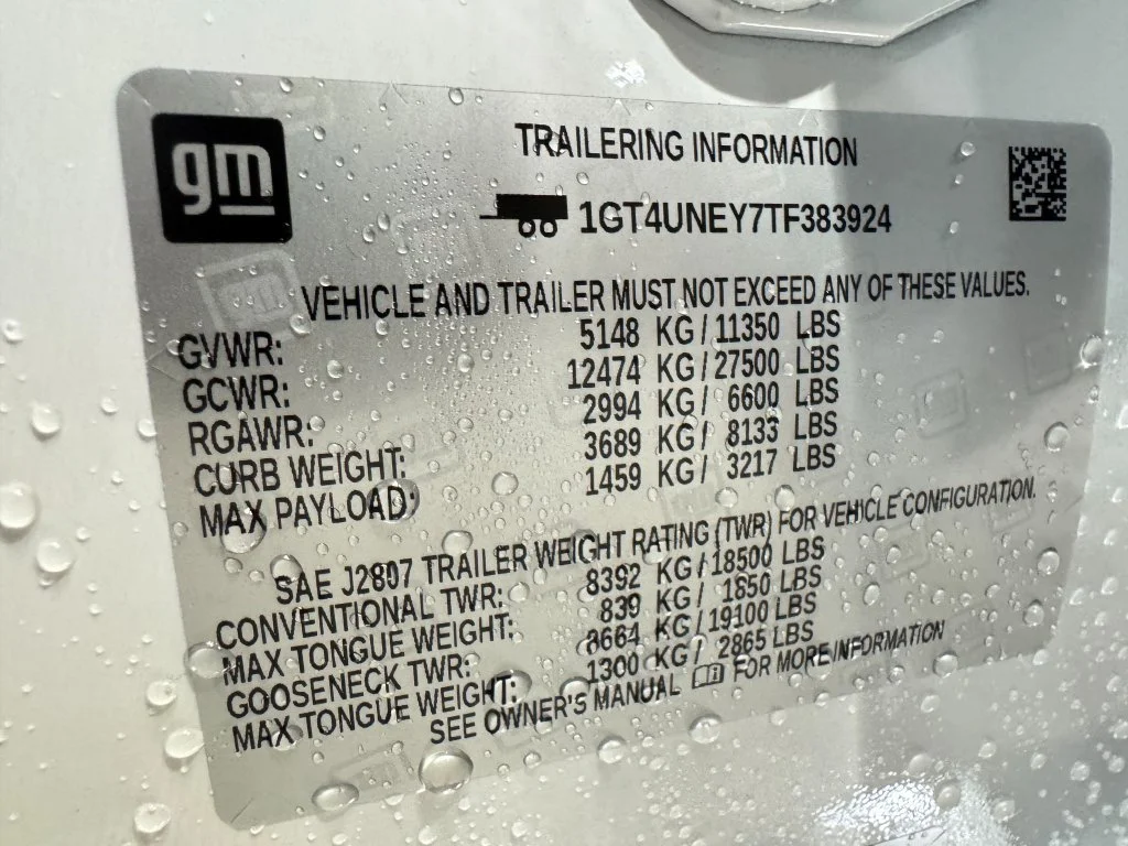New 2026 Summit White GMC SLT image 20