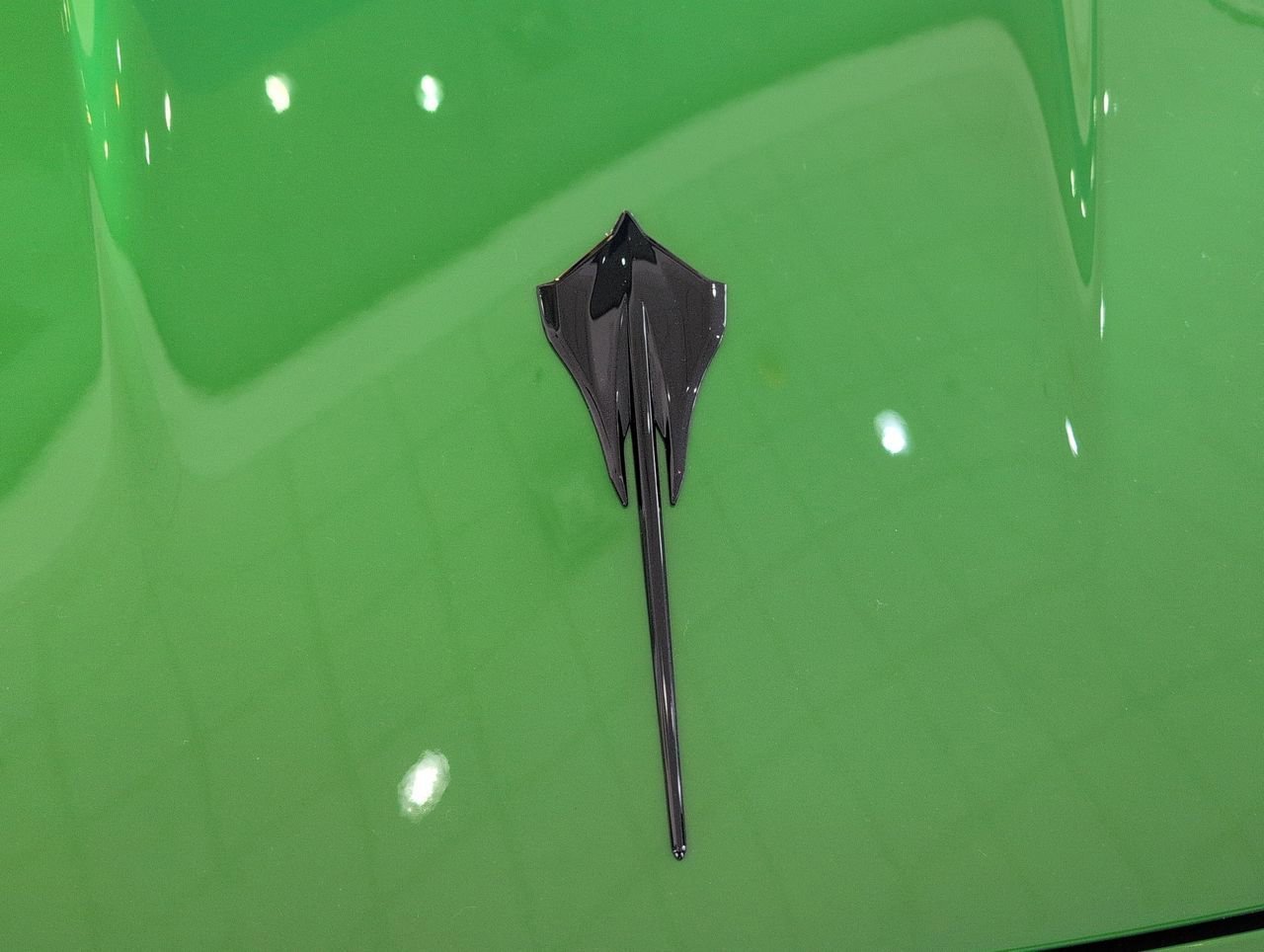 New 2026 Roswell Green Metallic Chevrolet 2LT image 21