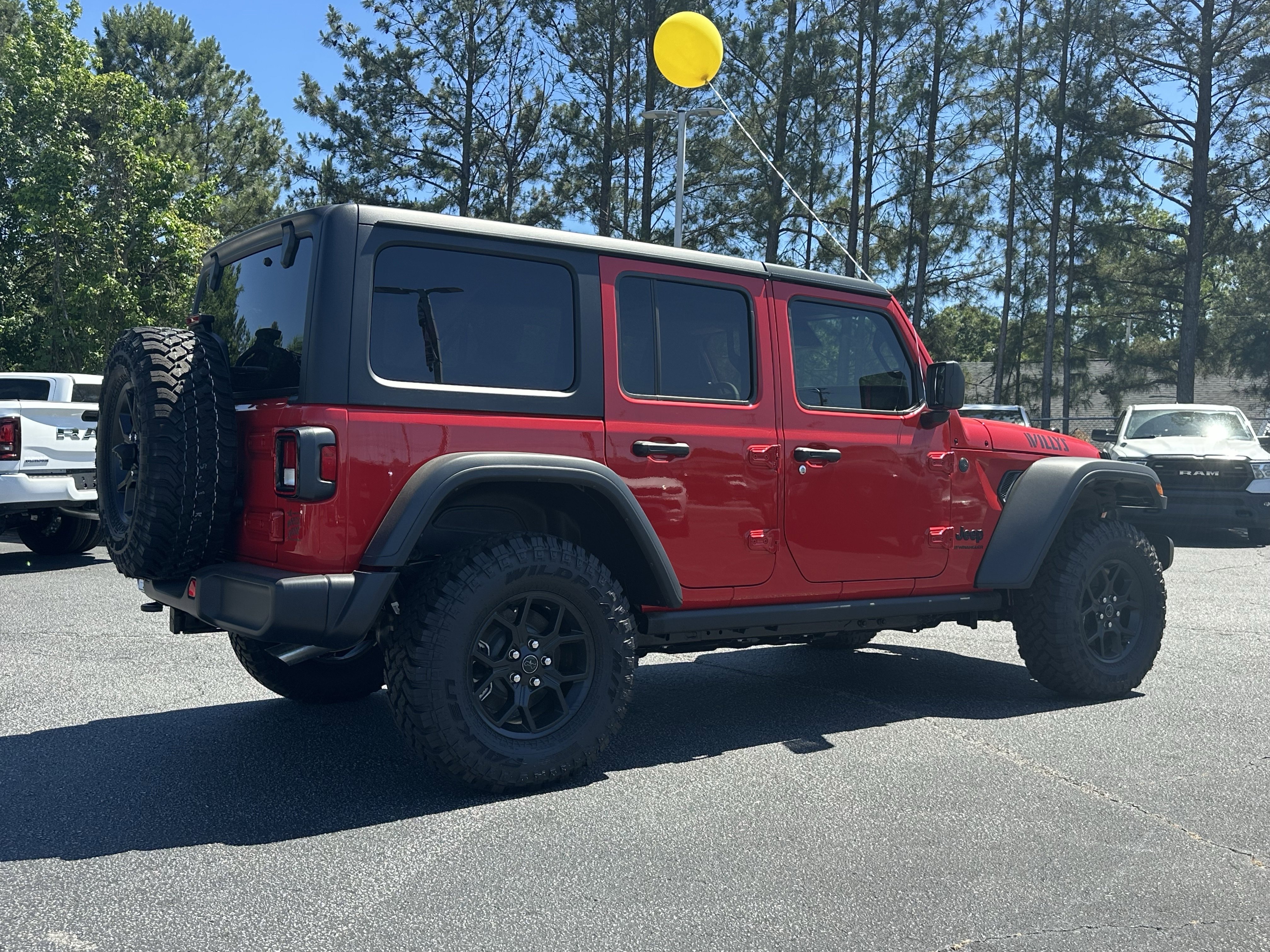 2026 Jeep Wrangler 4-Door Willys - Photo 8