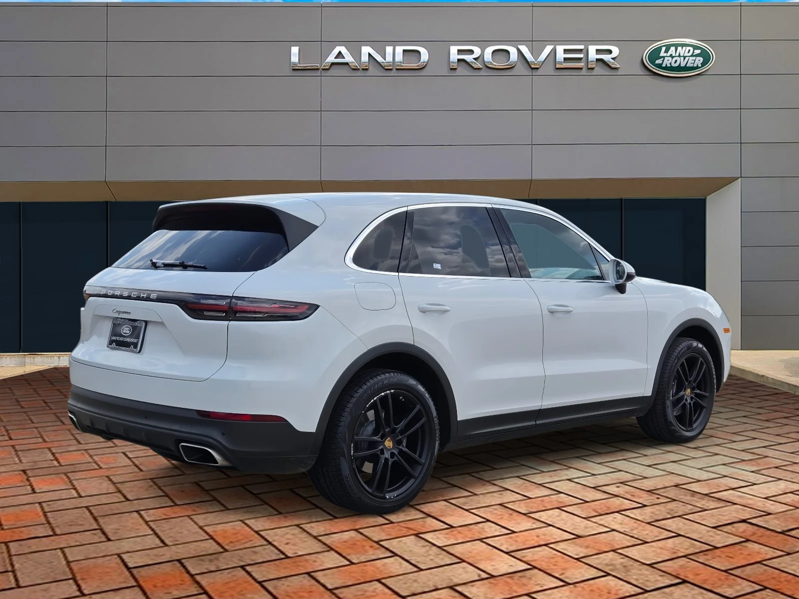 Used 2020 White Porsche Base image 4