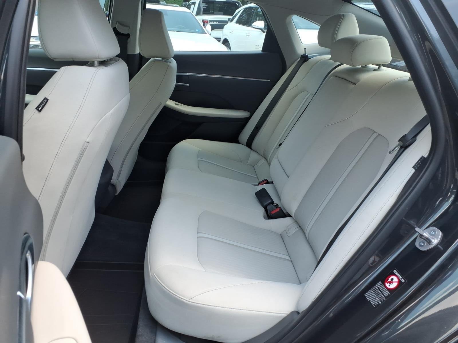Used 2023 Portofino Gray Hyundai SEL image 19
