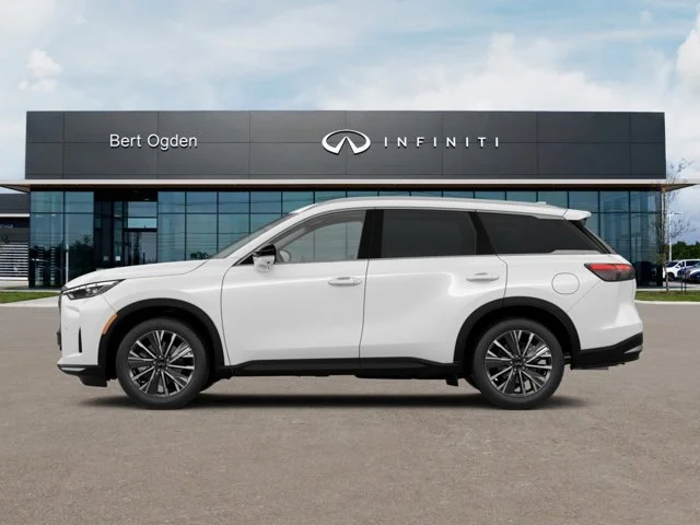 New 2027 RADIANT WHITE INFINITI Luxe FWD image 3