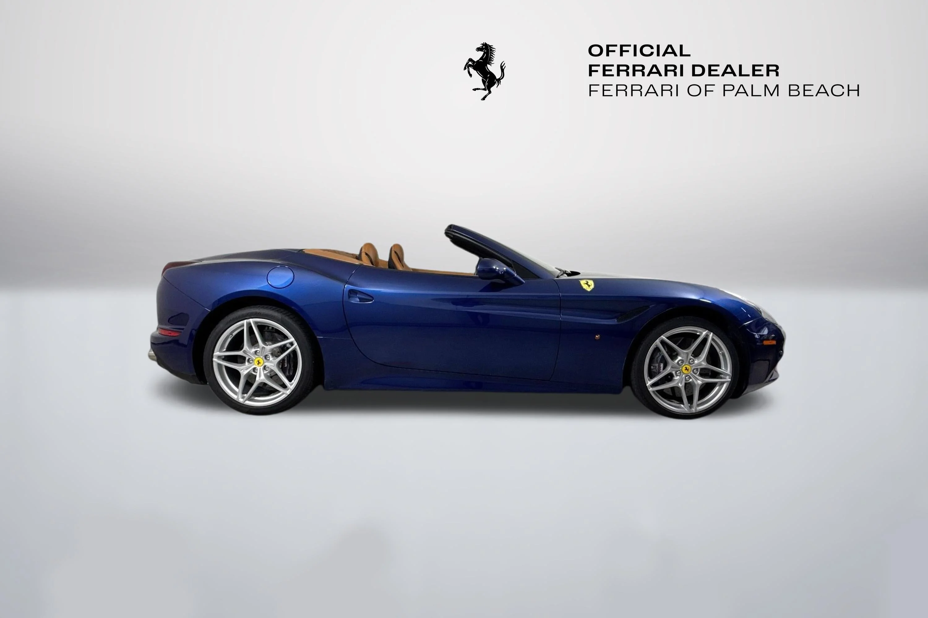 Certified Used 2015 Blu Tour De France Ferrari T image 8