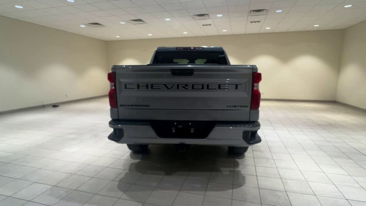 2025 Chevrolet Silverado 1500 Custom - Photo 38