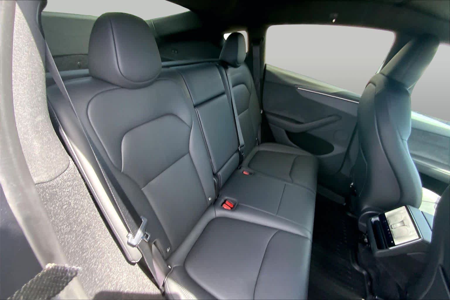 Used 2026 Stealth Gray Tesla  image 18