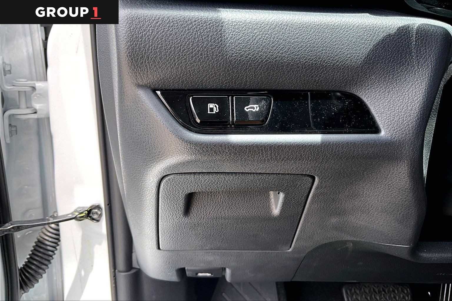 Used 2026 Ultra White Lexus  image 33