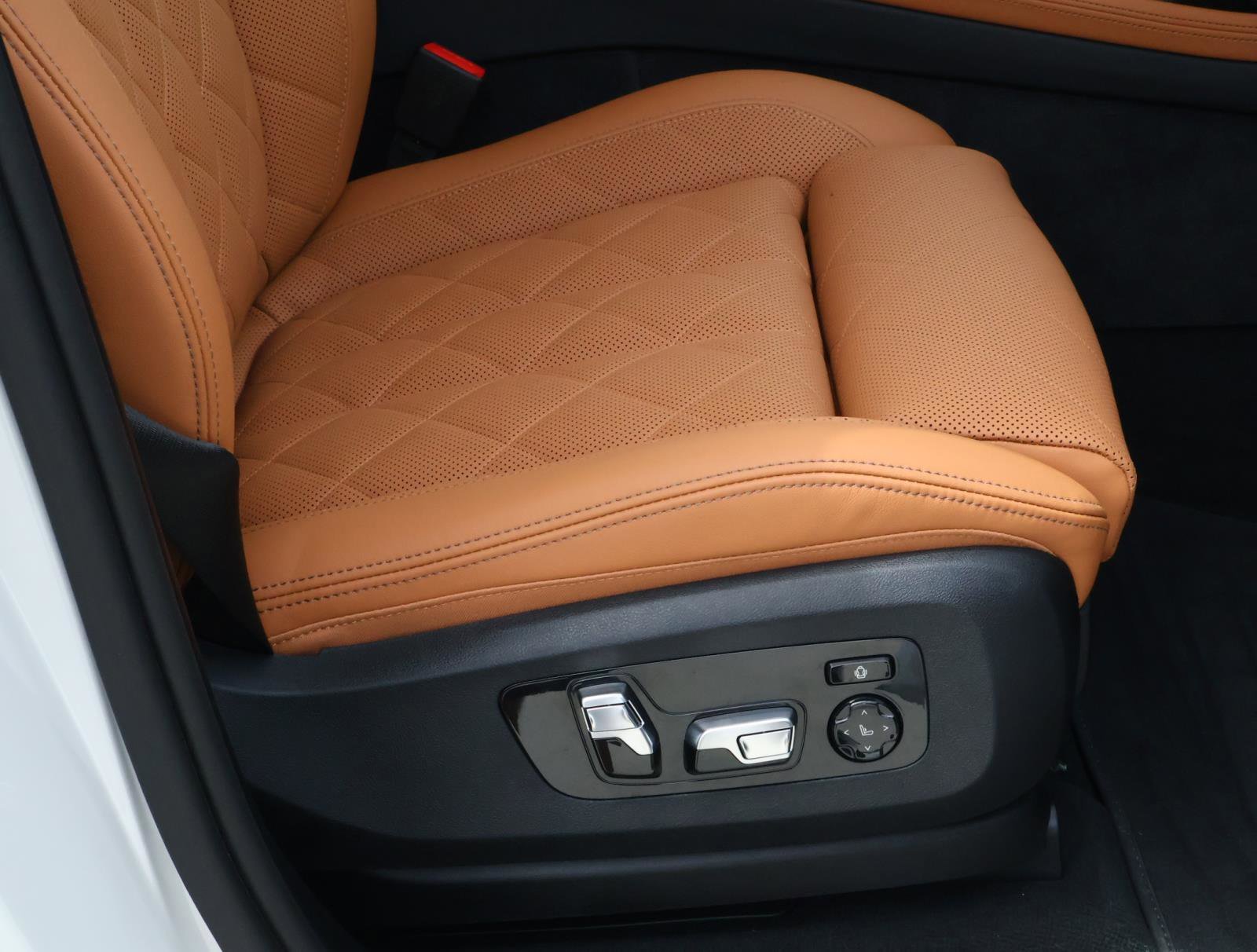 2026 BMW X7 40i - Photo 19
