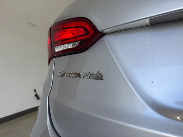 Used 2018 Sparkling Silver Hyundai 2.4 Base image 42