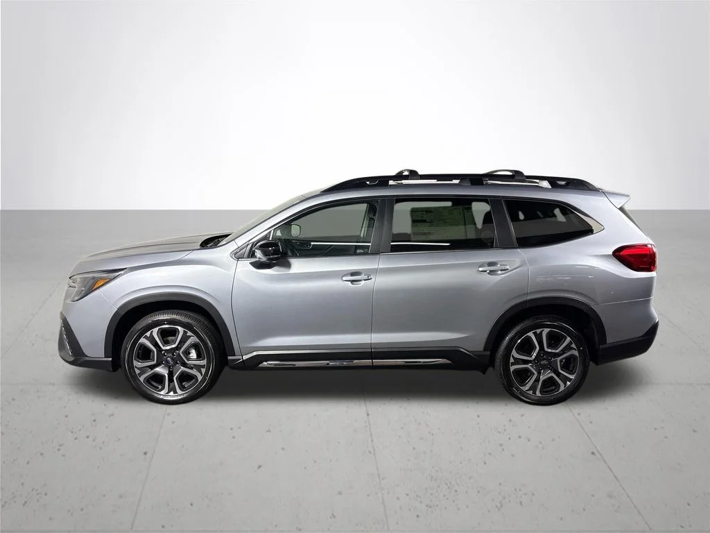 New 2026 ICE SILVER METALLIC Subaru Limited 7-Passenger image 9