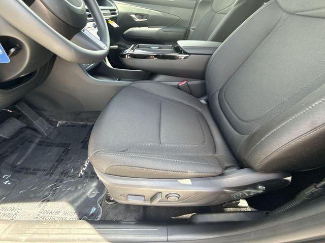 New 2026 White Hyundai SEL AWD image 12