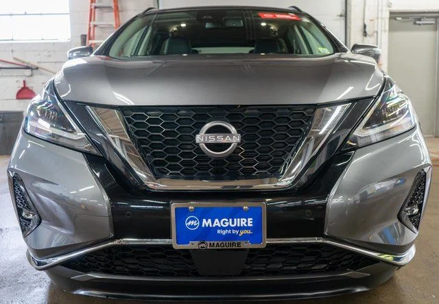 Certified Used 2023 Gray Nissan SV image 3