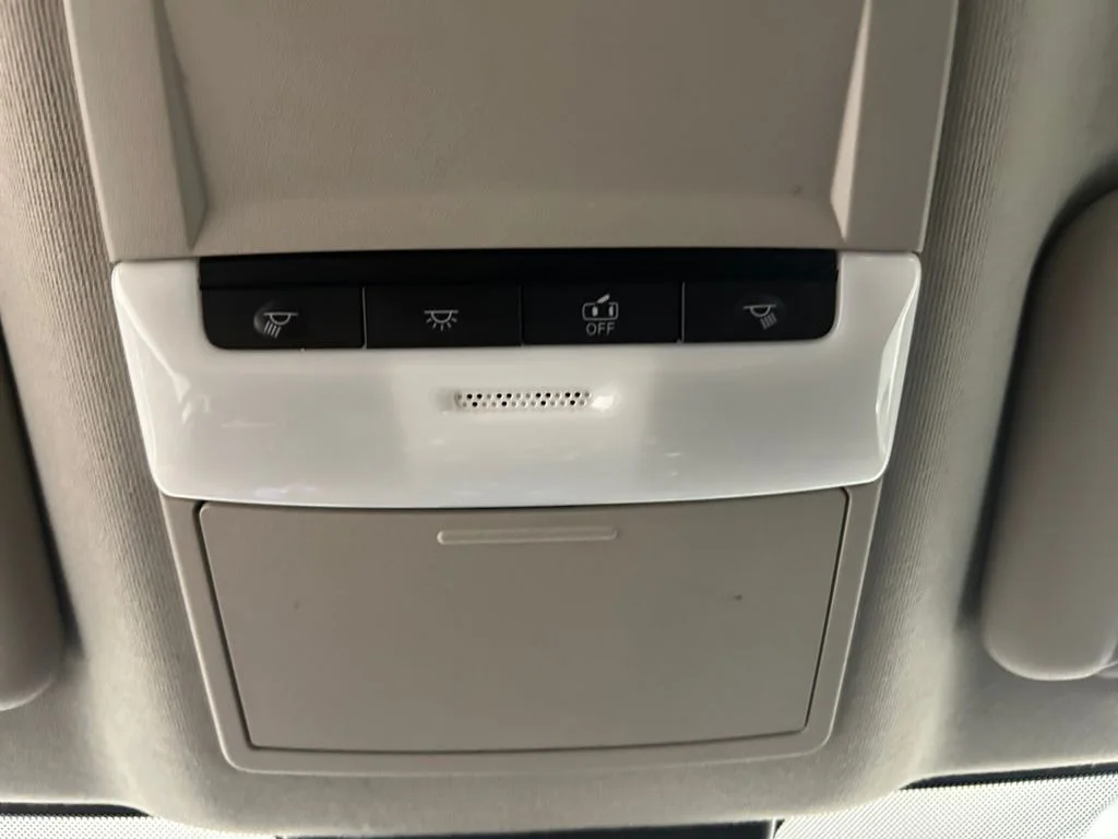 Used 2024 White Nissan SV image 29
