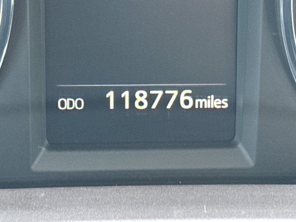 Used 2016 Blue Toyota XLE image 19