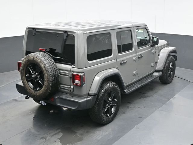 Used 2021 Gray Jeep Unlimited Sahara Altitude image 17