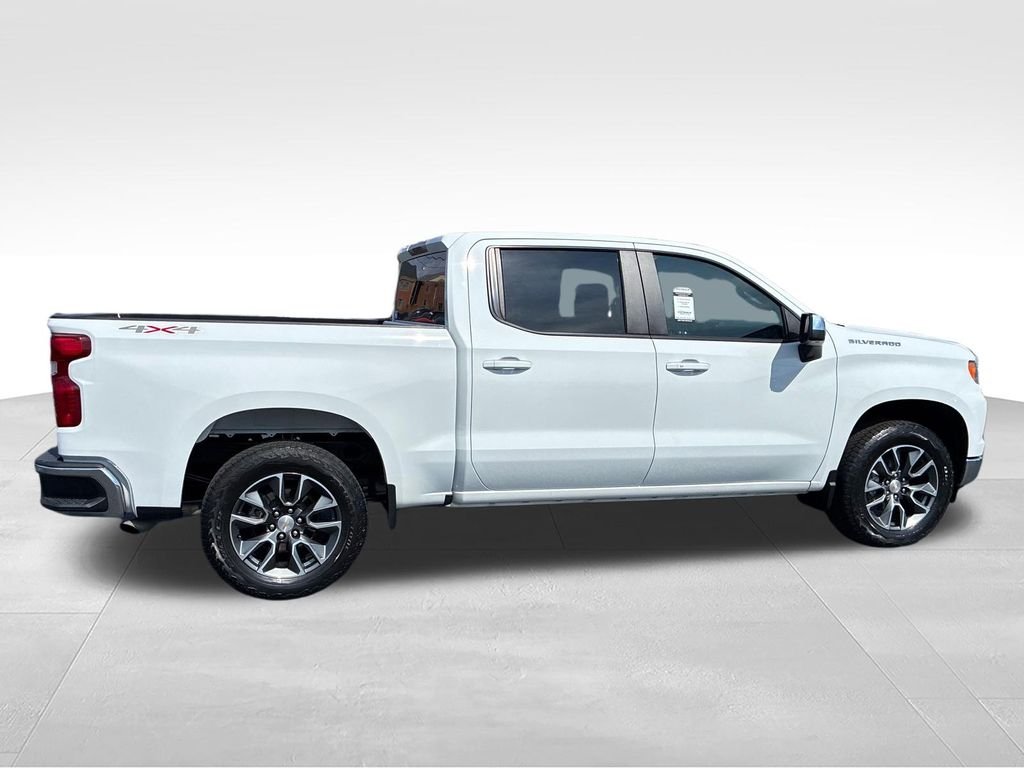 Used 2023 White Chevrolet LT image 6