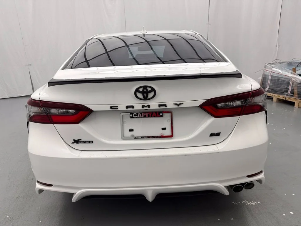 Used 2022 Off-white Toyota SE image 8