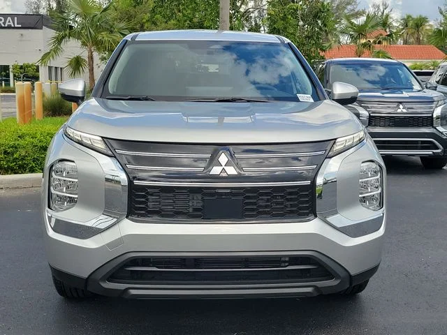Used 2026 Silver Mitsubishi ES image 2