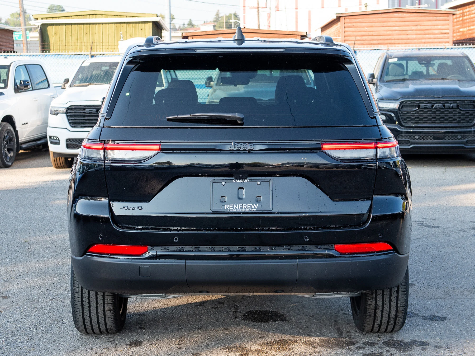 New 2025 Black Jeep Altitude* Sunroof, Trailer Tow Pkg, Heated Leather image 4